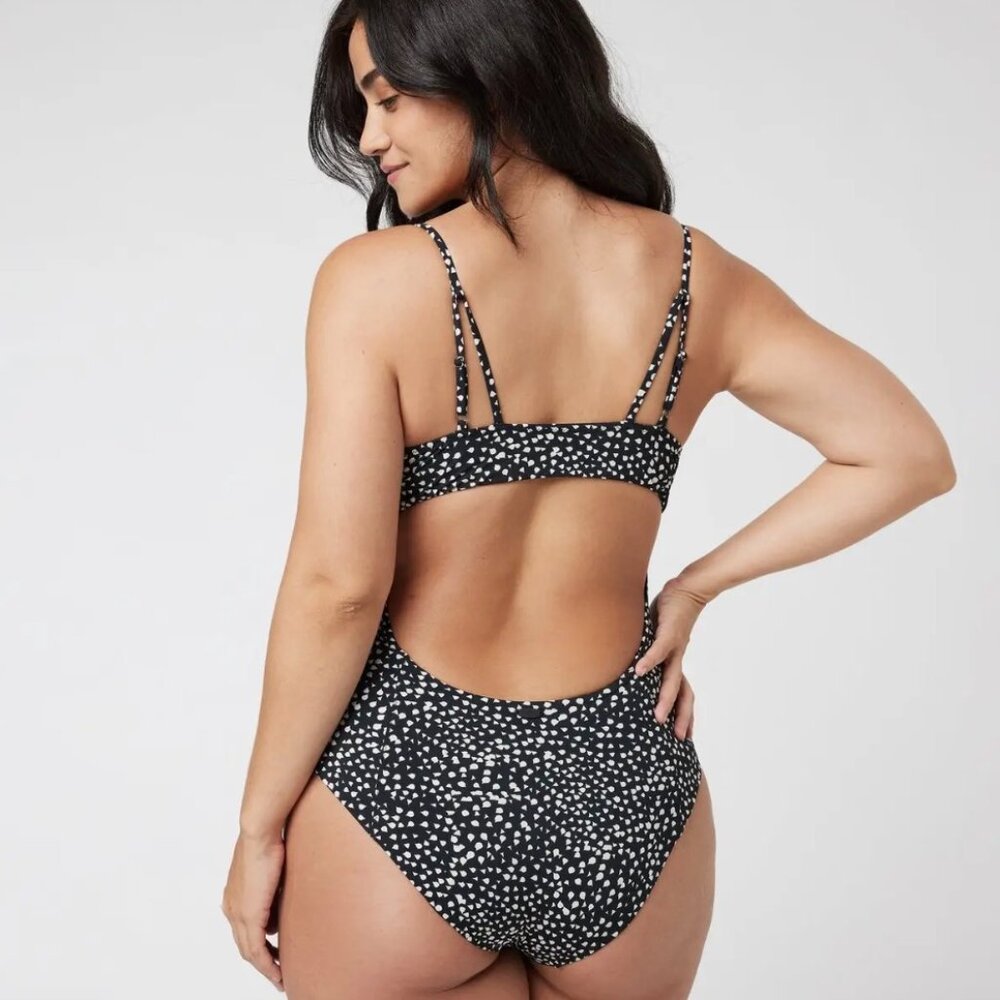 Vuori Swim Dune One Piece Womens S Dew Drop Natural